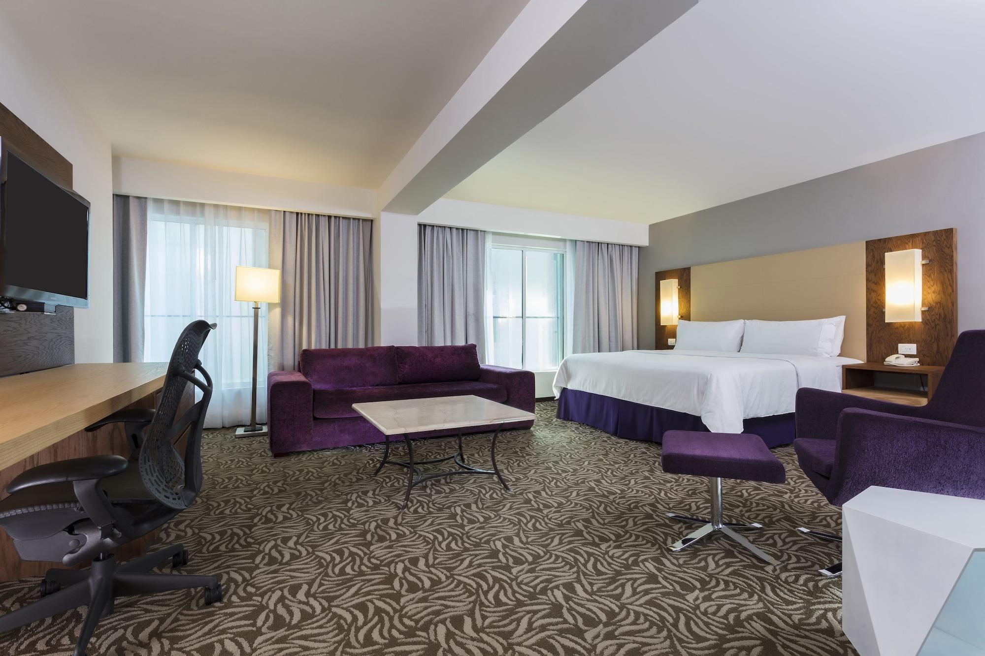 Hotel Krystal Urban San Jeronimo Monterrey
